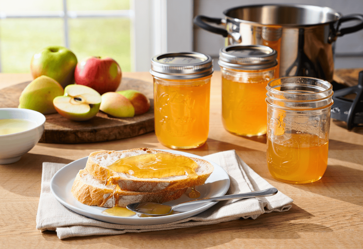 Old-Fashioned Apple Jelly Recipe